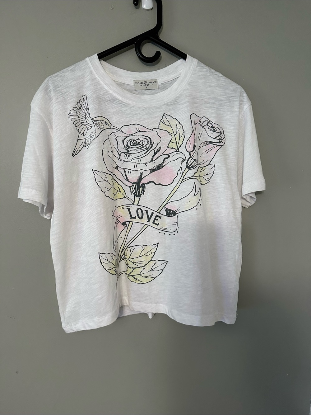 Women's White Cropped Graphic Rose & Hummingbird 'Love' Tee